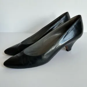 Bally vintage black pointed toe Heels Pumps Shoes size 9.5AA