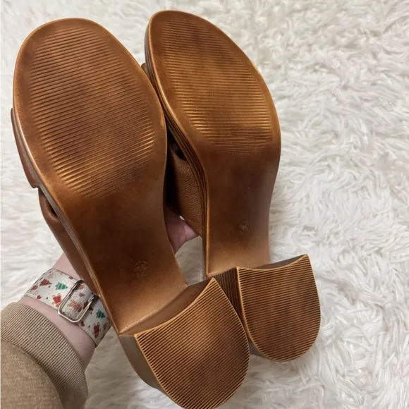 Bella Vita Sandals Bella Vita Chi-Italy Block Heel Sandals