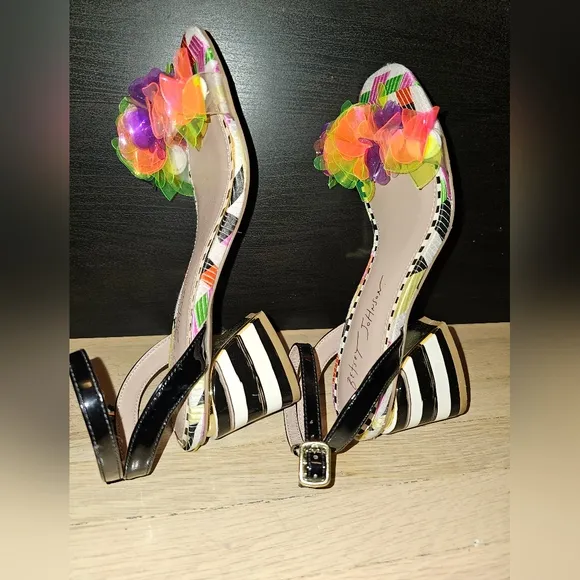 Betsey Johnson Kove Dress Sandals.