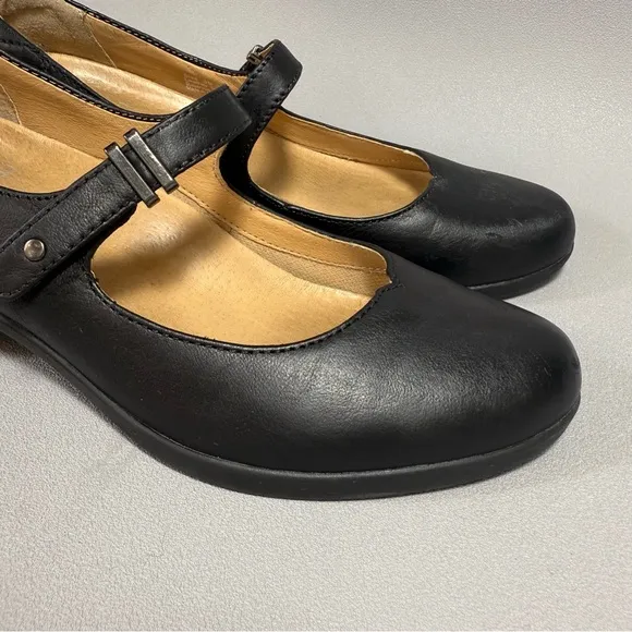 Dansko Callista Black Leather Heeled Mary Jane Pumps