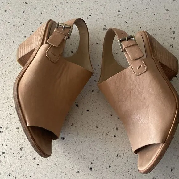 Eileen Fisher Glance Sand Leather Slingback Sandals Block Heel Women’s Size 7.5M