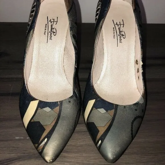 Emilio Pucci Sz 35 Signature Painted Leather Heels