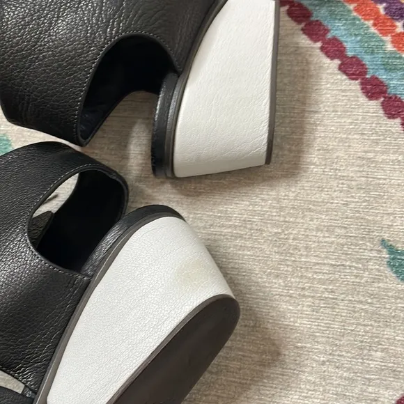 Fausto Santini Block heel sandals