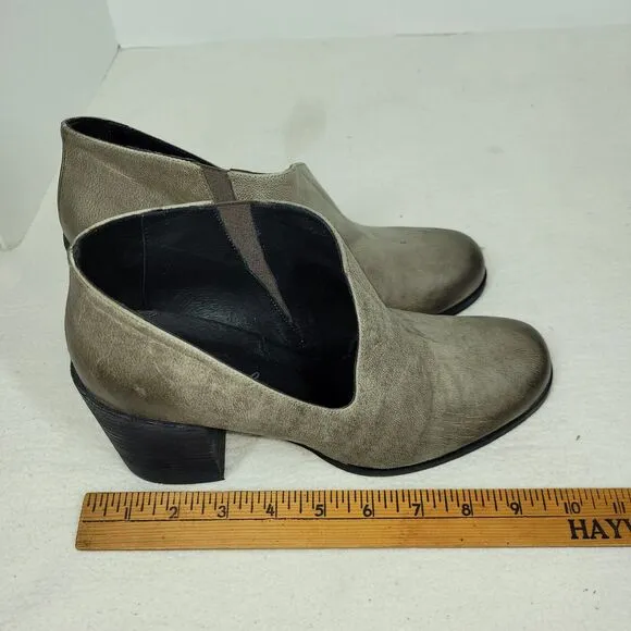 Free People Boots Womens Size 10.5 Gray Ankle Boot Bootie Leather Block Heel