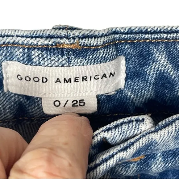 Good American Idol High Rise Straight Mom Jean, Lightly Distressed, Size 25