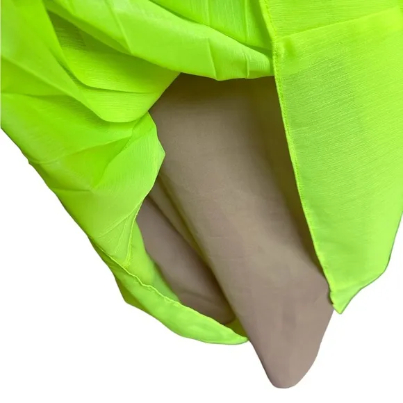 Gorgeous BCBGMaxazaria Black &amp; Neon Green Pleated Dress - NWOT