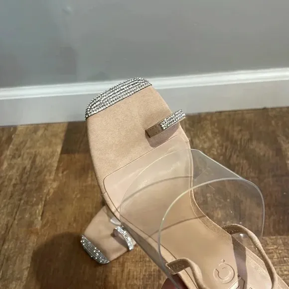 INC Women's Ankle Strap Rhinestone Heels NEW size 6.5