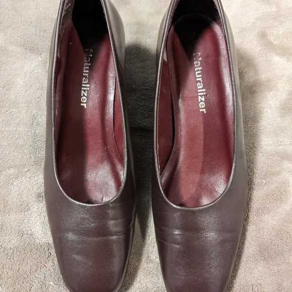 Naturalizer Brown Leather Square Toe Pumps Size 6M