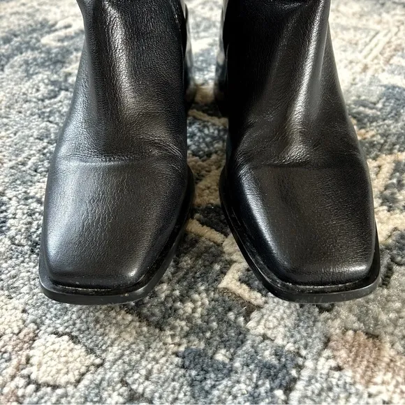 Sam Edelman Winnie Bootie Square Toe Zip Up Block Heel Ankle Boot size 9.5