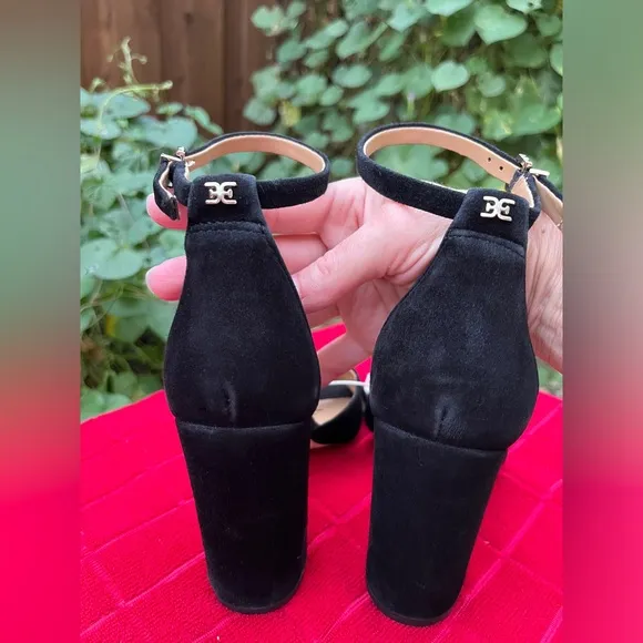 Sam Edelman Yancy Block Heel Ankle Strap Sandals Black Suede Size 7 NWOB