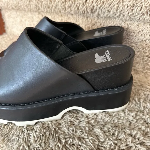 Sorel Joanie IV Slide Wedge Womens Sandals size 8