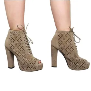 UO Delicacy Kobe Taupe Suede Lace Up Peep Toe Ankle Boots Heel Bootie 7.5