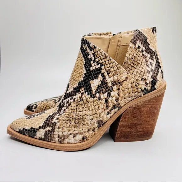 Vince Camuto Grendan Tan Snakeskin Embossed Leather Western Blocked Heel Boots